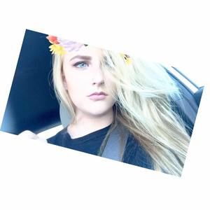 Meet your Posher, Mackenzie